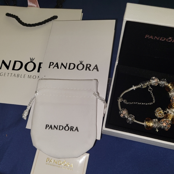 Pandora bracelet - Picture 3 of 3